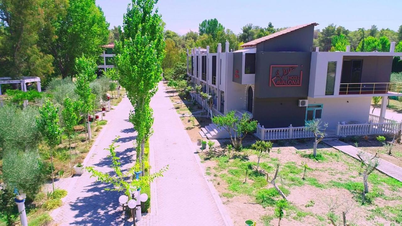 Отель Kavalona Park Влёра Экстерьер фото