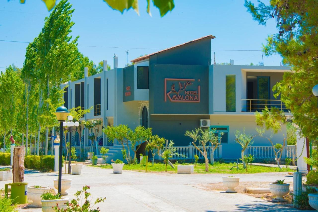 Отель Kavalona Park Влёра Экстерьер фото